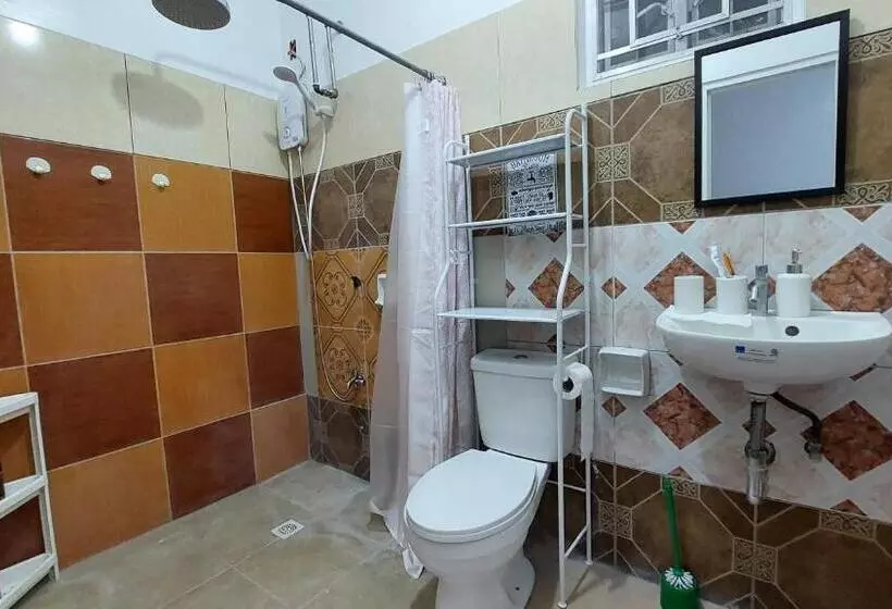 Palaweña Hostel