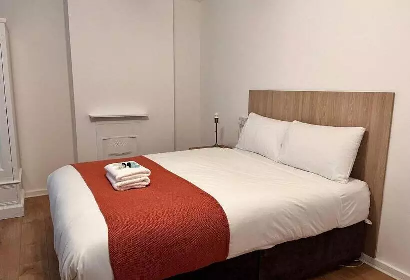 Majatalo Hornfair House