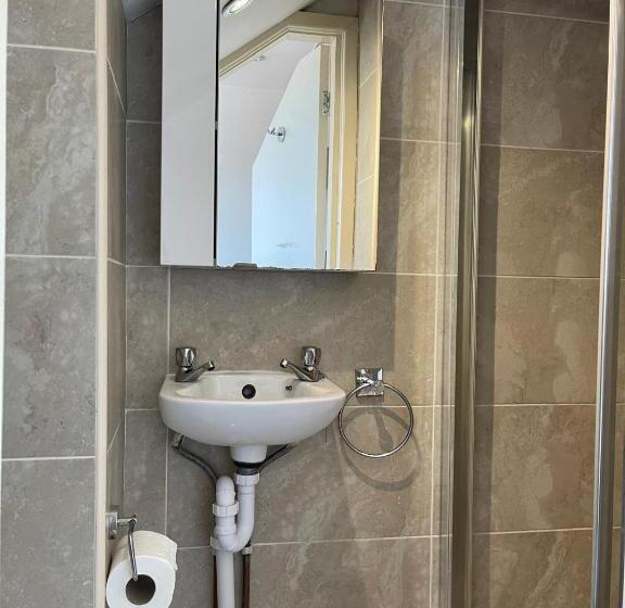 膳宿费 Town Centre, Very Convenient