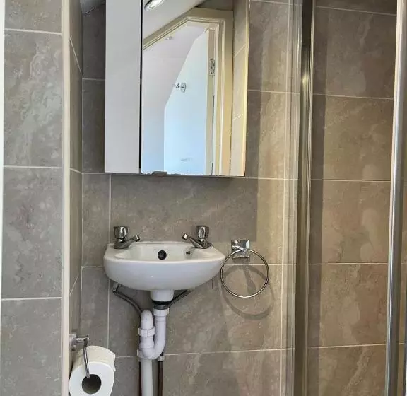 Majatalo Town Centre, Very Convenient