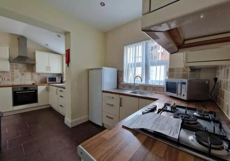 Majatalo Town Centre, Very Convenient