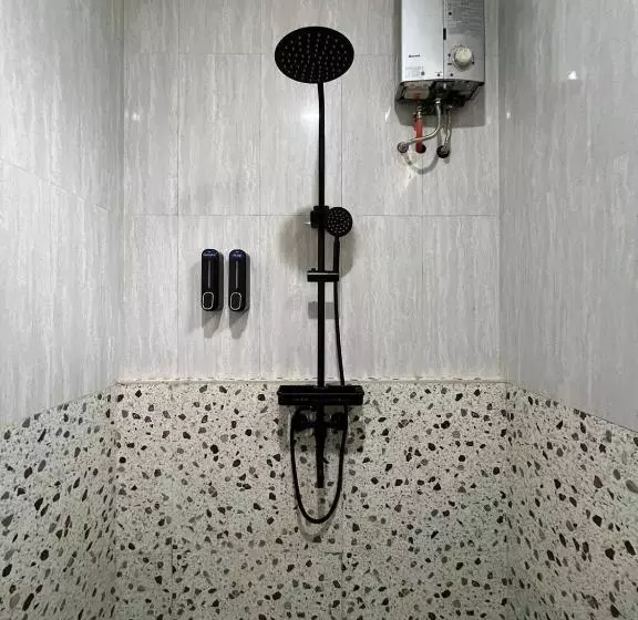 Lomakeskus Heha Waterfall Suites & Camping Ground