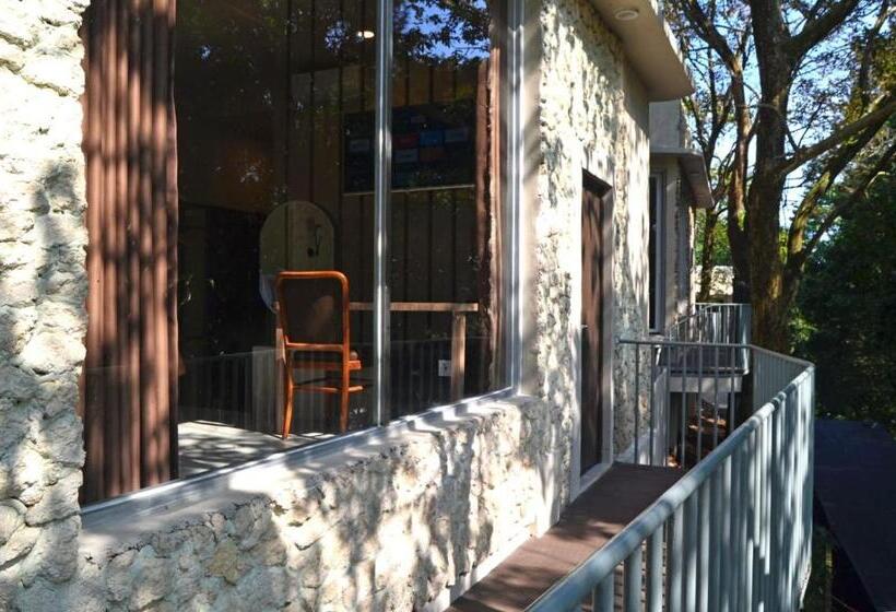 אתר נופש Heha Waterfall Suites & Camping Ground