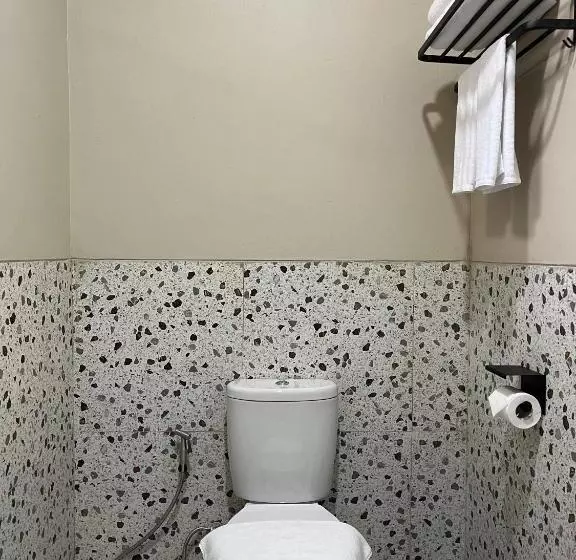 Lomakeskus Heha Waterfall Suites & Camping Ground