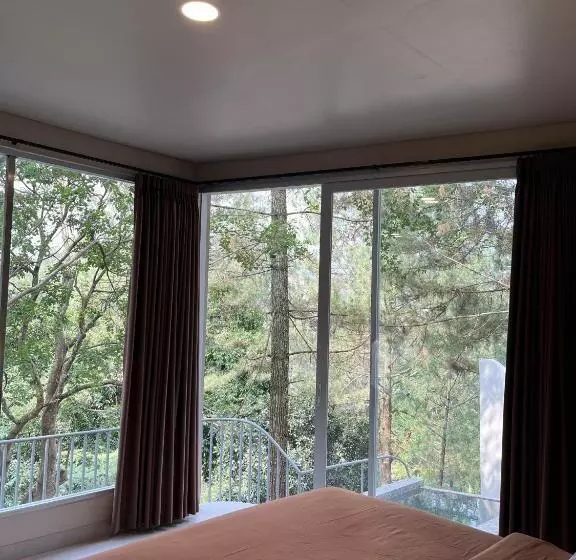 Lomakeskus Heha Waterfall Suites & Camping Ground