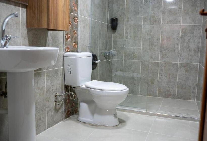 Adri̇ati̇k Resi̇dence