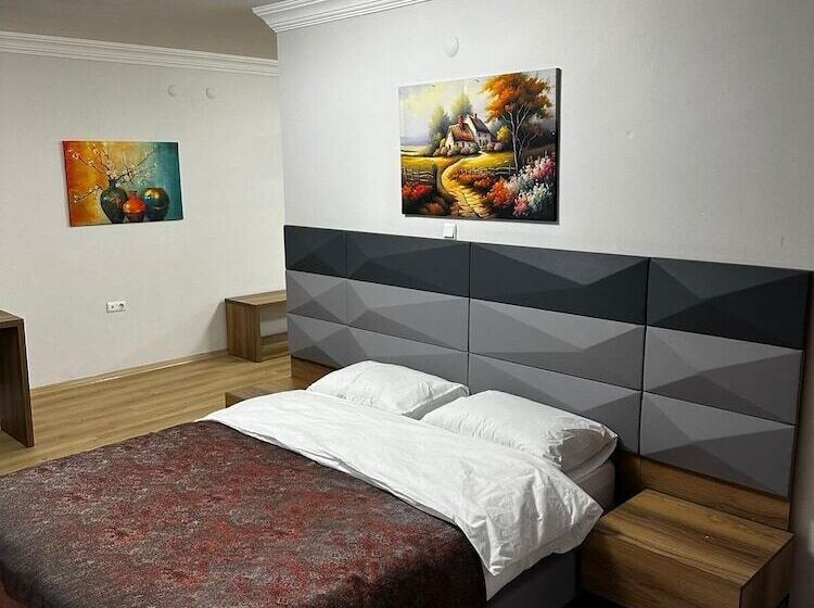 Adri̇ati̇k Resi̇dence