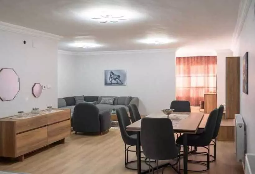 Adri̇ati̇k Resi̇dence