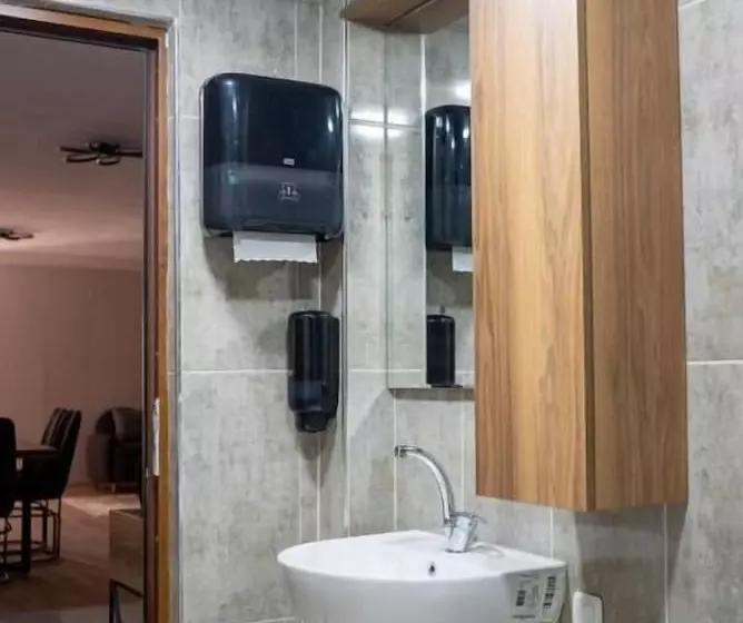 Adri̇ati̇k Resi̇dence