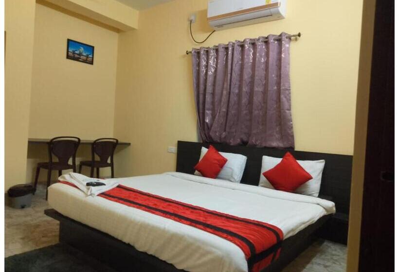 בית מלון כפרי Airport Residency Near Airport Luxury Stay In Budget Friendly Price Best Seller