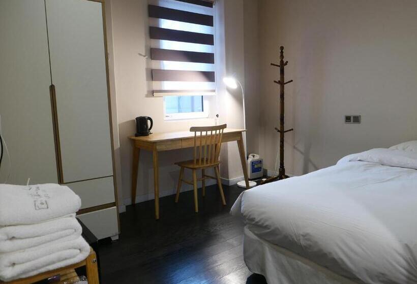 Hotel 셀립순라 Celib Soonra