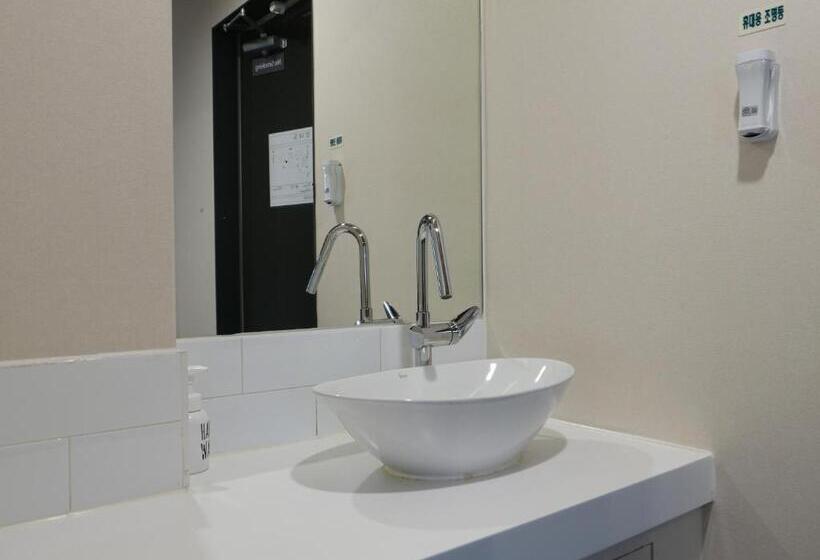 Hotel 셀립순라 Celib Soonra