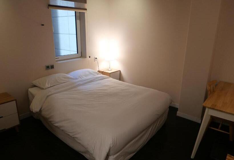 Hotel 셀립순라 Celib Soonra