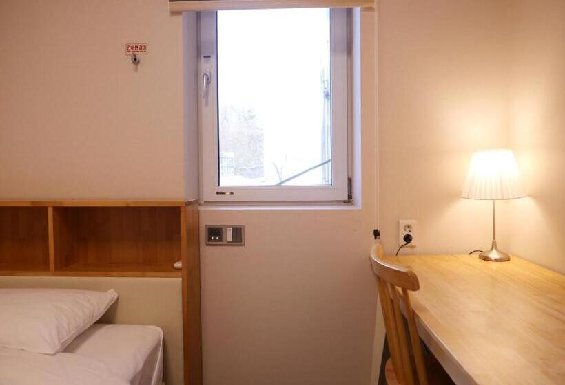 Hotel 셀립순라 Celib Soonra