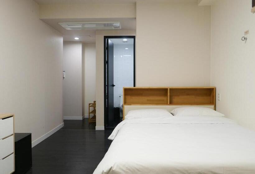 Hotel 셀립순라 Celib Soonra