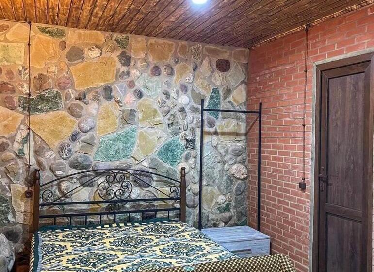 هتل Guesthouse Gota