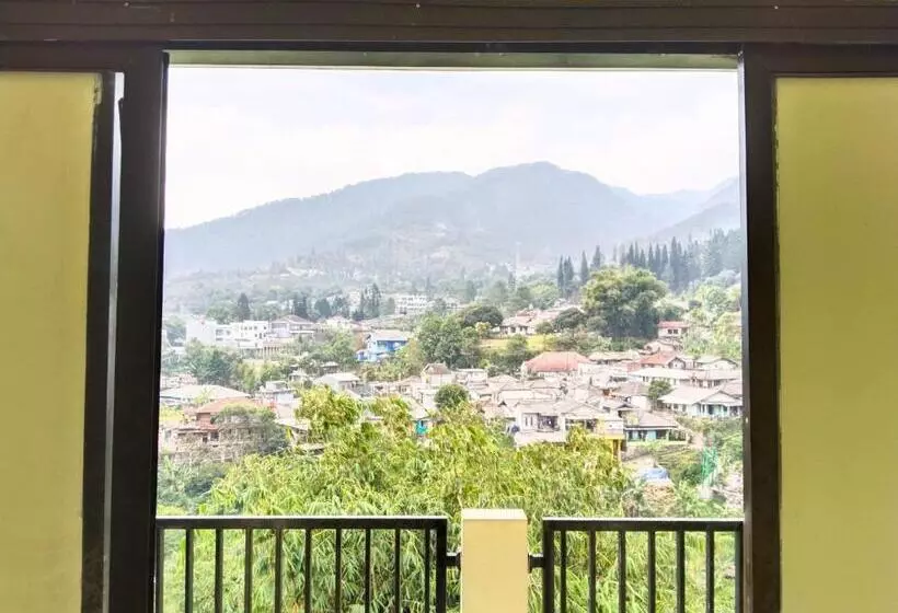 ホテル Khansa Village Syariah