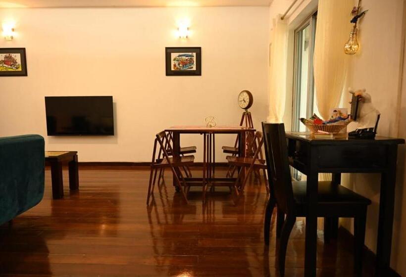 Luxurious Riverfront 9min From Morjim Beach Span Suites And Villas