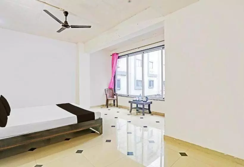 Oyo Hotel Galaxy