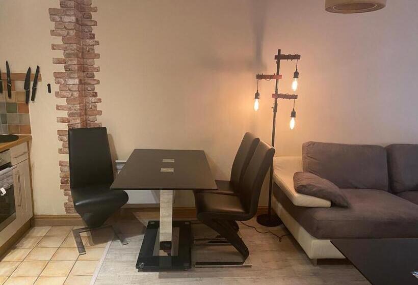 Pensjonat 14 16 Whitworth Street