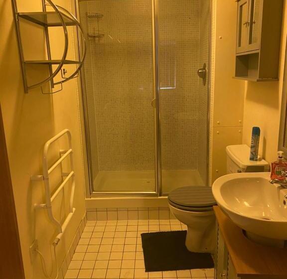 Pensjonat 14 16 Whitworth Street