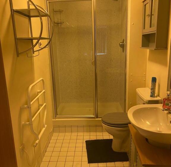 Pensjonat 14 16 Whitworth Street