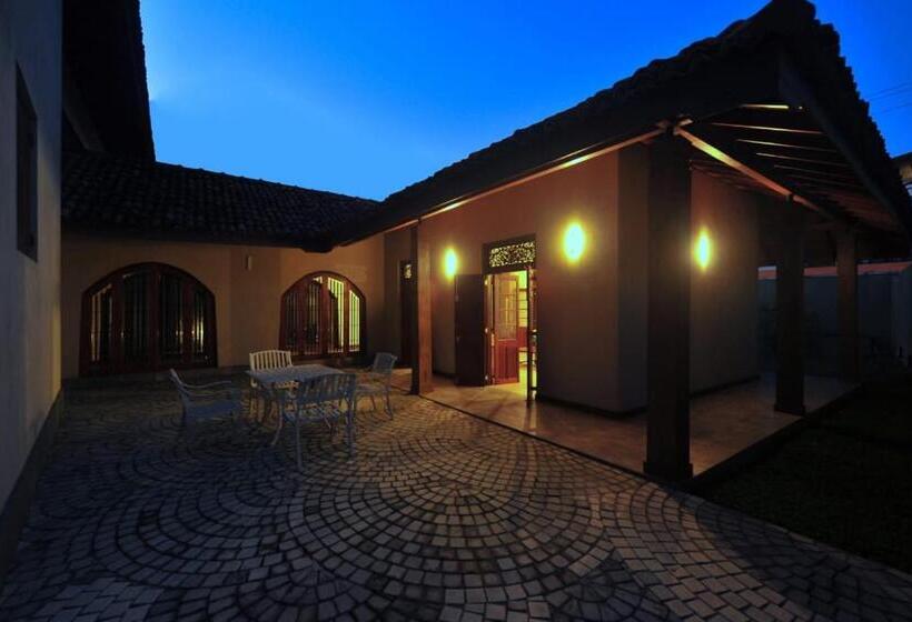 بنسيون Nuga Residency By Gentz