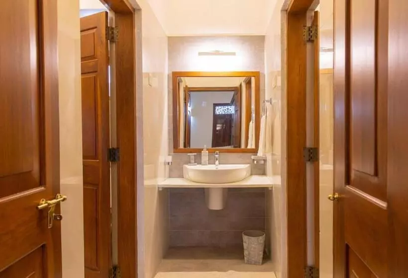 ペンション Nuga Residency By Gentz