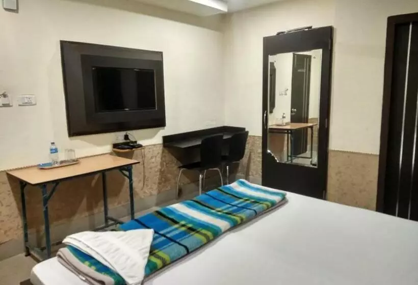 Majatalo Lemonhouse Tarun Nagar