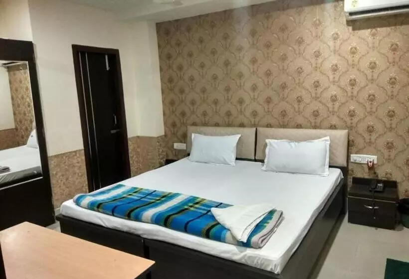 Majatalo Lemonhouse Tarun Nagar