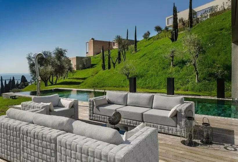 ペンション Villa Sphere Lake Garda