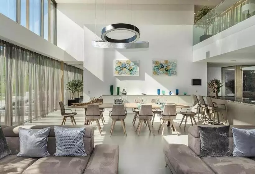 ペンション Villa Sphere Lake Garda