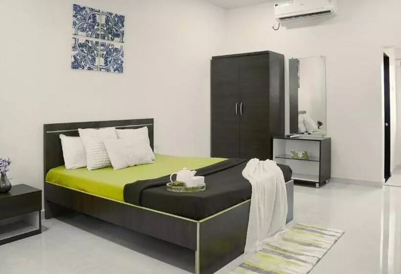 リゾートホテル Stay Leisurely Sunset Cove Panvel