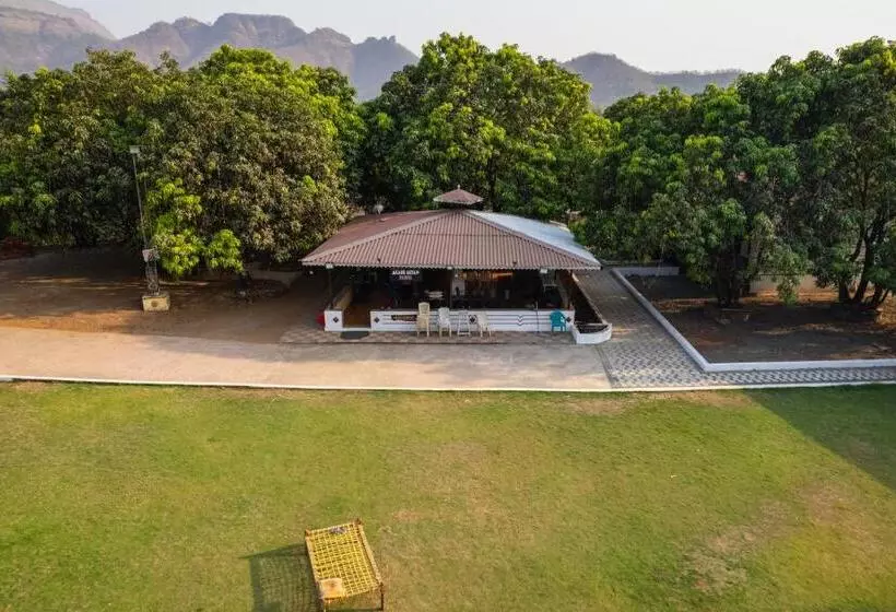 リゾートホテル Stay Leisurely Sunset Cove Panvel