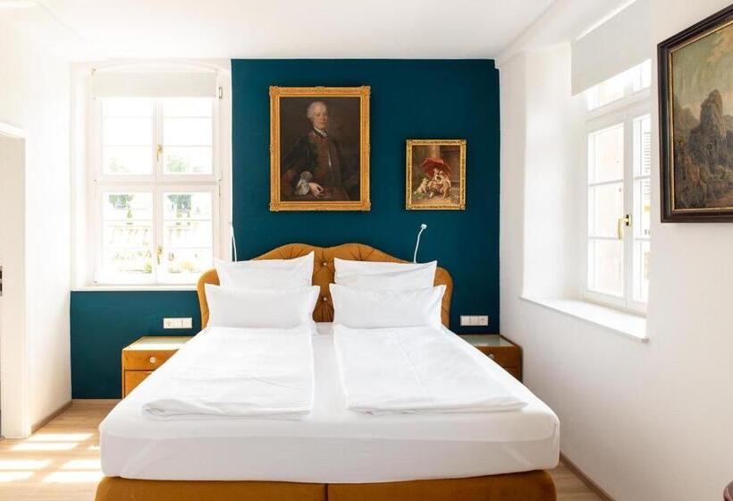 Schloss Hotel Colmdorf