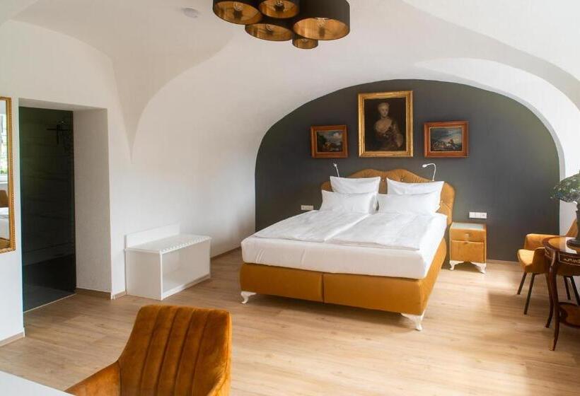 Schloss Hotel Colmdorf