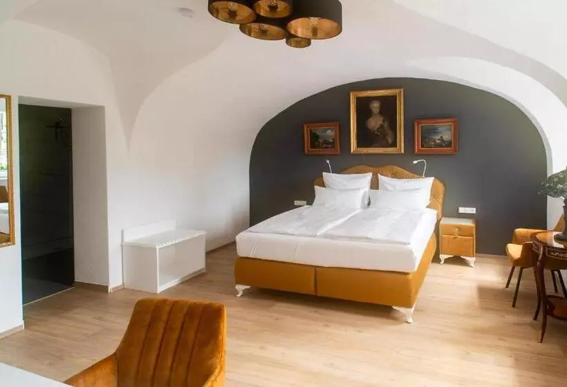 Schloss Hotel Colmdorf