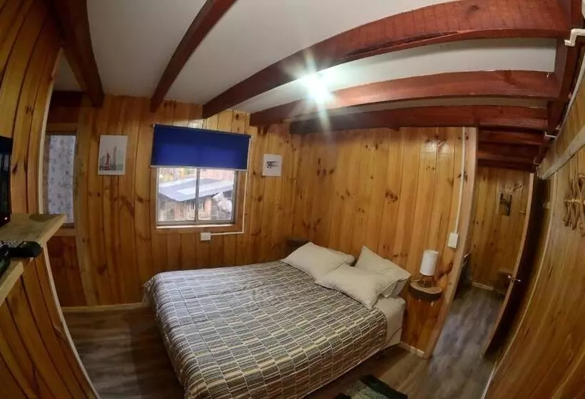 ユースホステル Hostal De Montaña Los ñirres