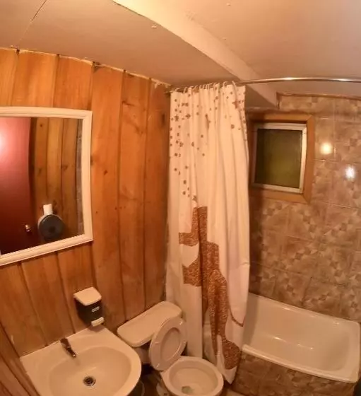 ユースホステル Hostal De Montaña Los ñirres