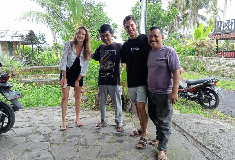 Bed and Breakfast Village House Lombok