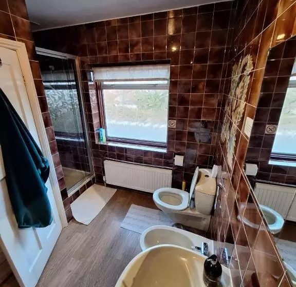 Harrow B & B