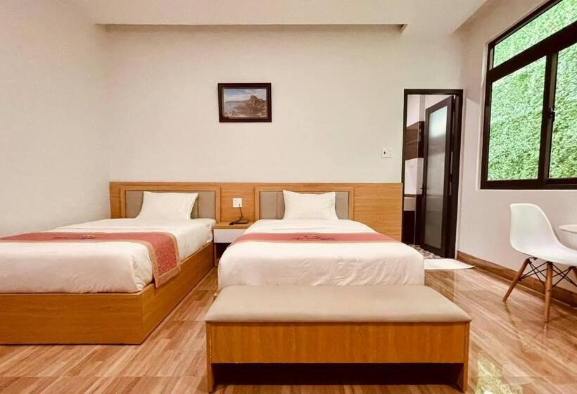 هتل Khách Sạn Spotlight Phú Yên