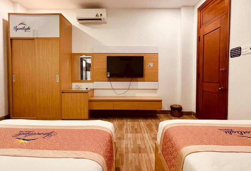 هتل Khách Sạn Spotlight Phú Yên