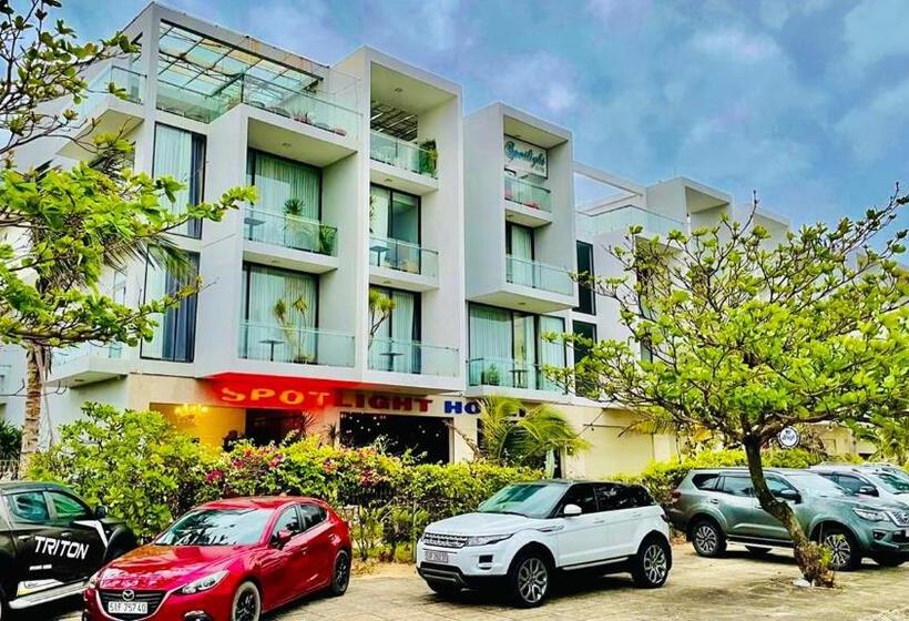 هتل Khách Sạn Spotlight Phú Yên