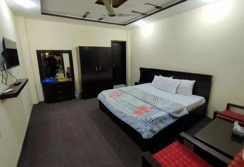 هتل New Marco Polo