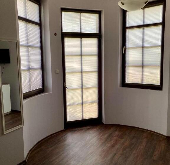 Pension Balkan Aparts