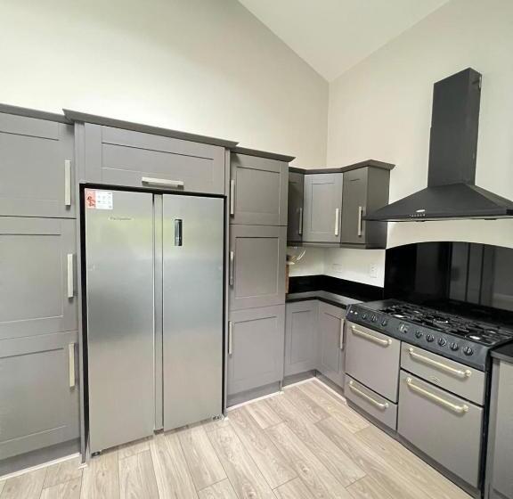 تختخواب و صبحانه De Sore Villa 1