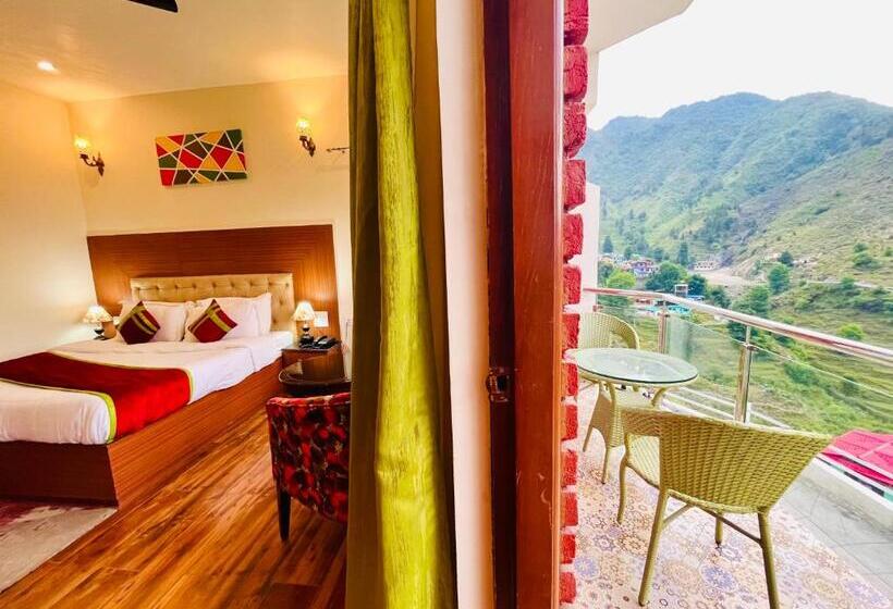 בית מלון כפרי Ramayi Lodge Inn