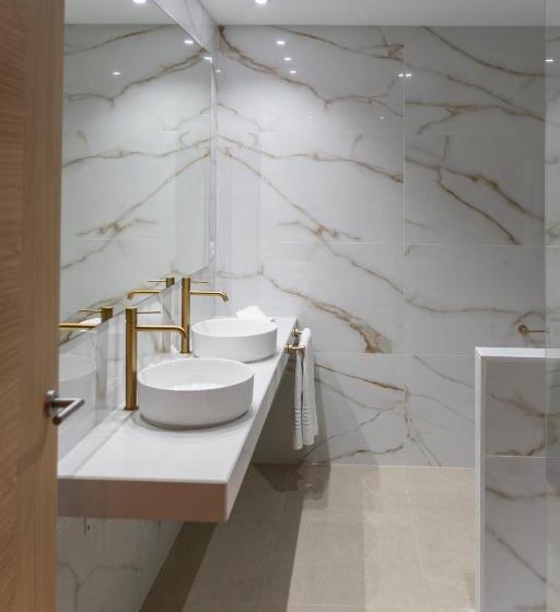 هتل & Restaurante El Casino