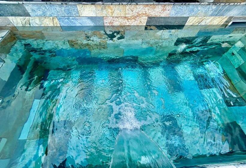 پانسیون Gite Délia Le Ruisseau